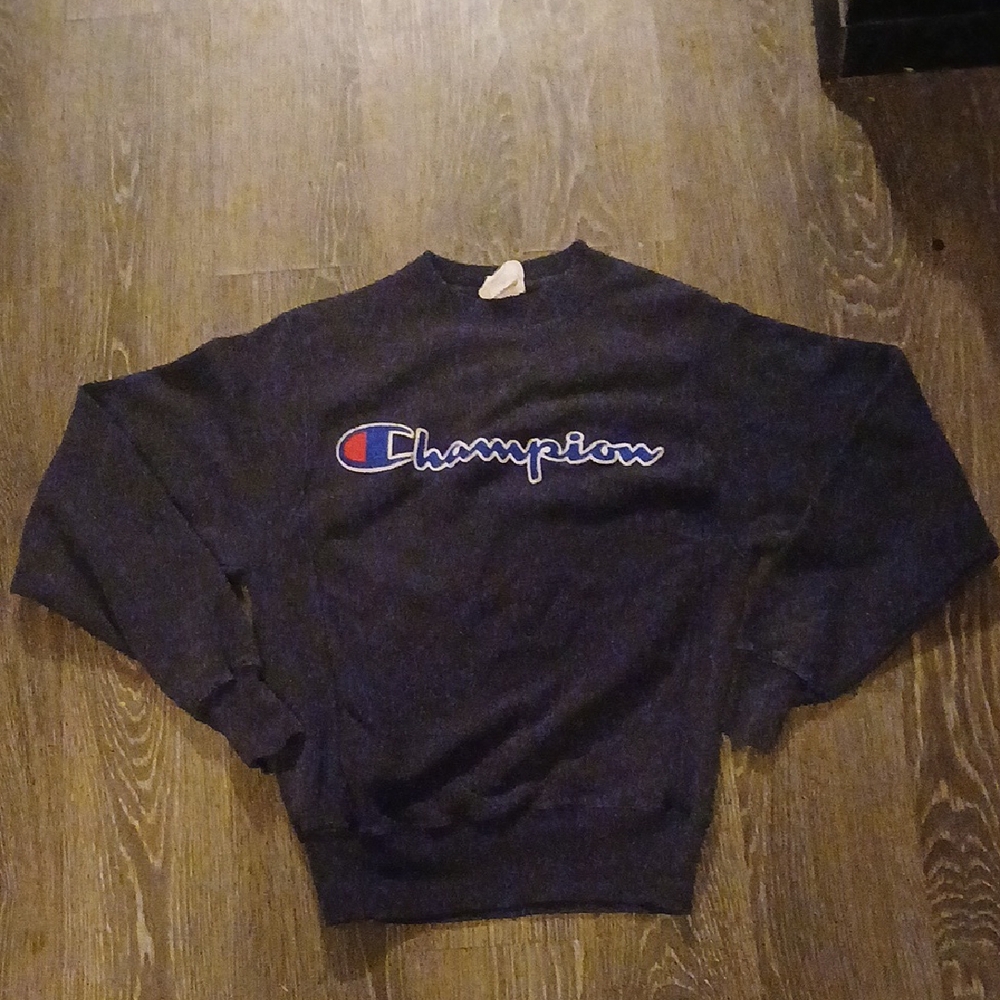 Vintage Men's Navy Blue Champion Reverse Weave Sweatshirt Size X-Small